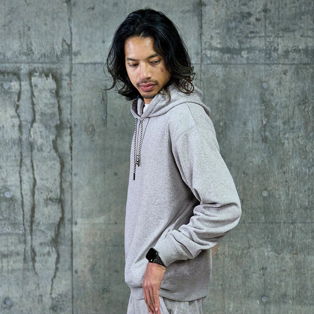 Champion【チャンピオン】TECH WEAVE TERRY HOODED SWEATSHIRT/全2色