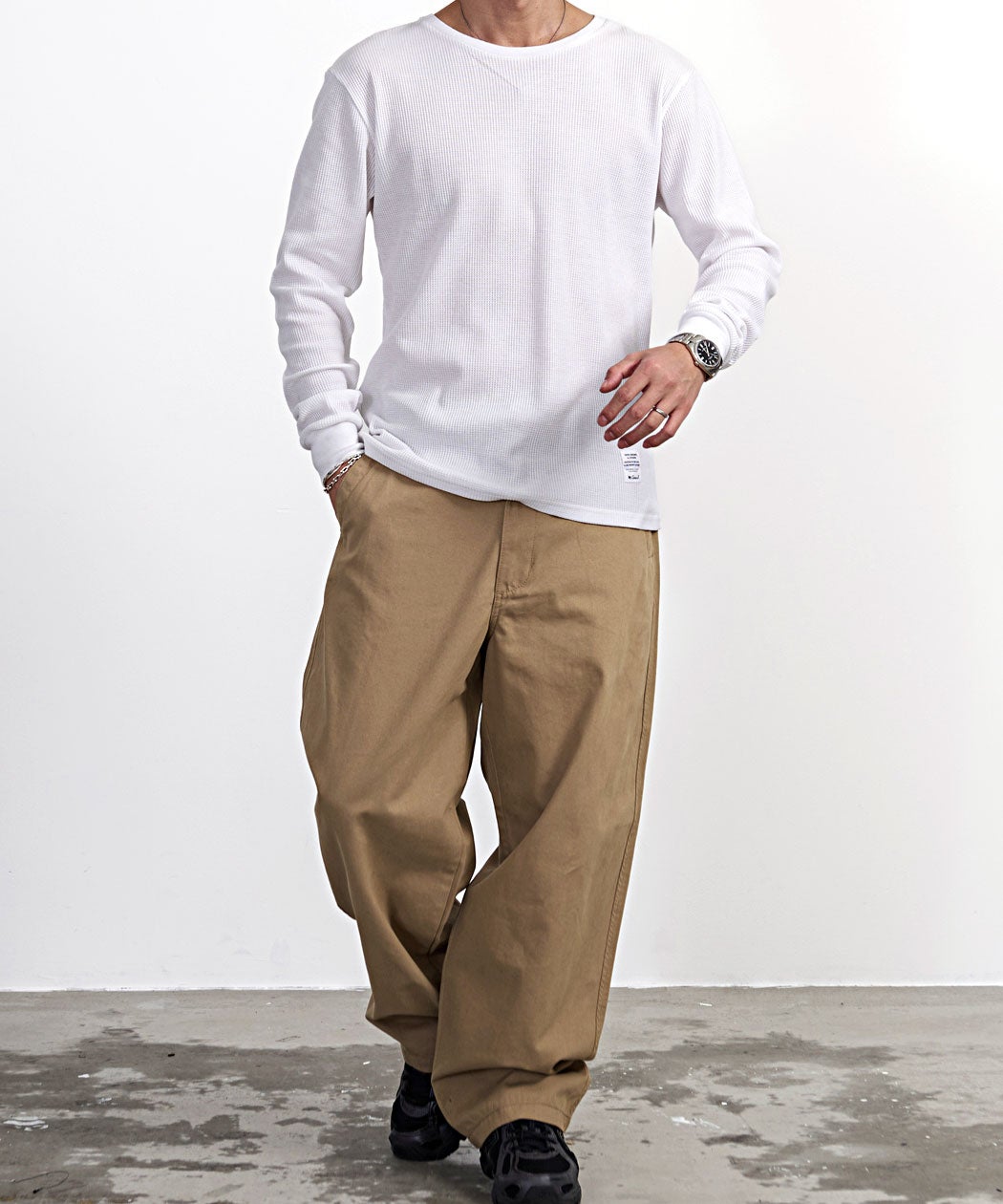 Hanes【ヘインズ】ワイドフィットノータックチノワイドパンツ/全3色