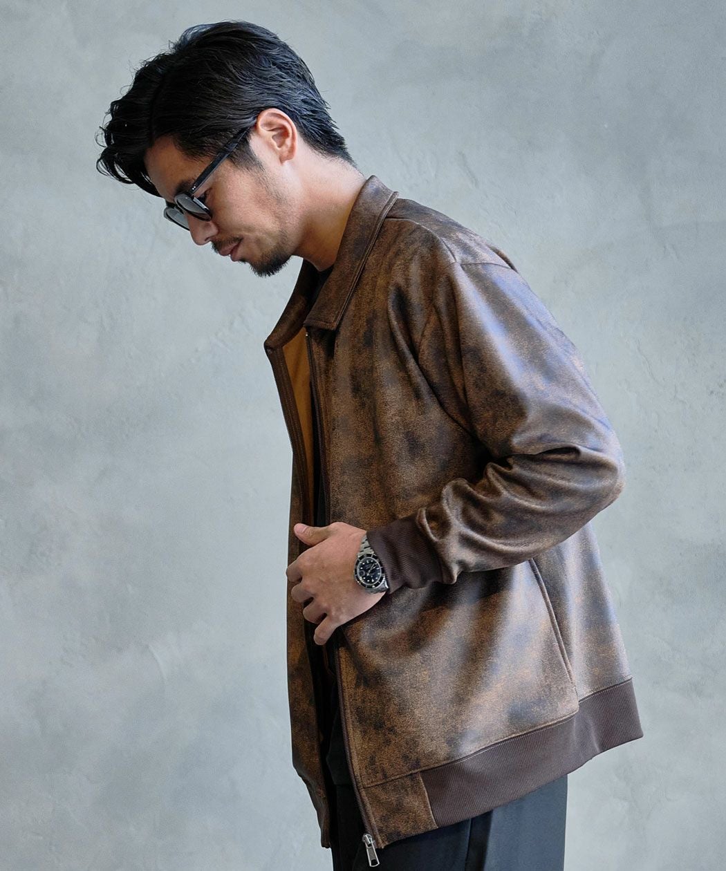 LOUIS CHAVLON【ルイシャブロン】レザー風ダンボール衿付きブルゾン/全