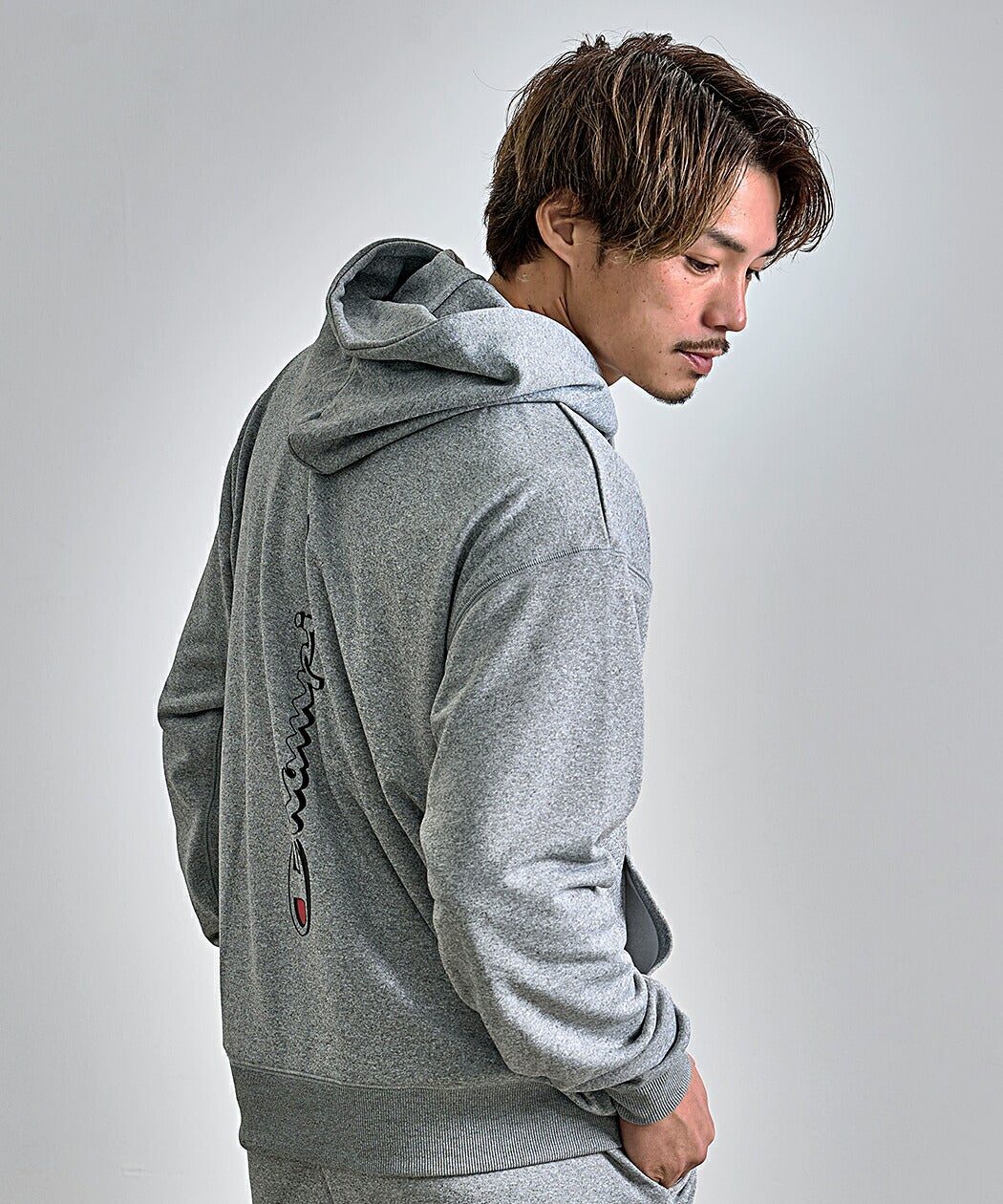 【新品未使用】Champion ブルゾン　テックウィーブフードジャケット　L Champion【チャンピオン】TECH WEAVE TERRY ZIP HOODED SWEATSHIRT/全2
