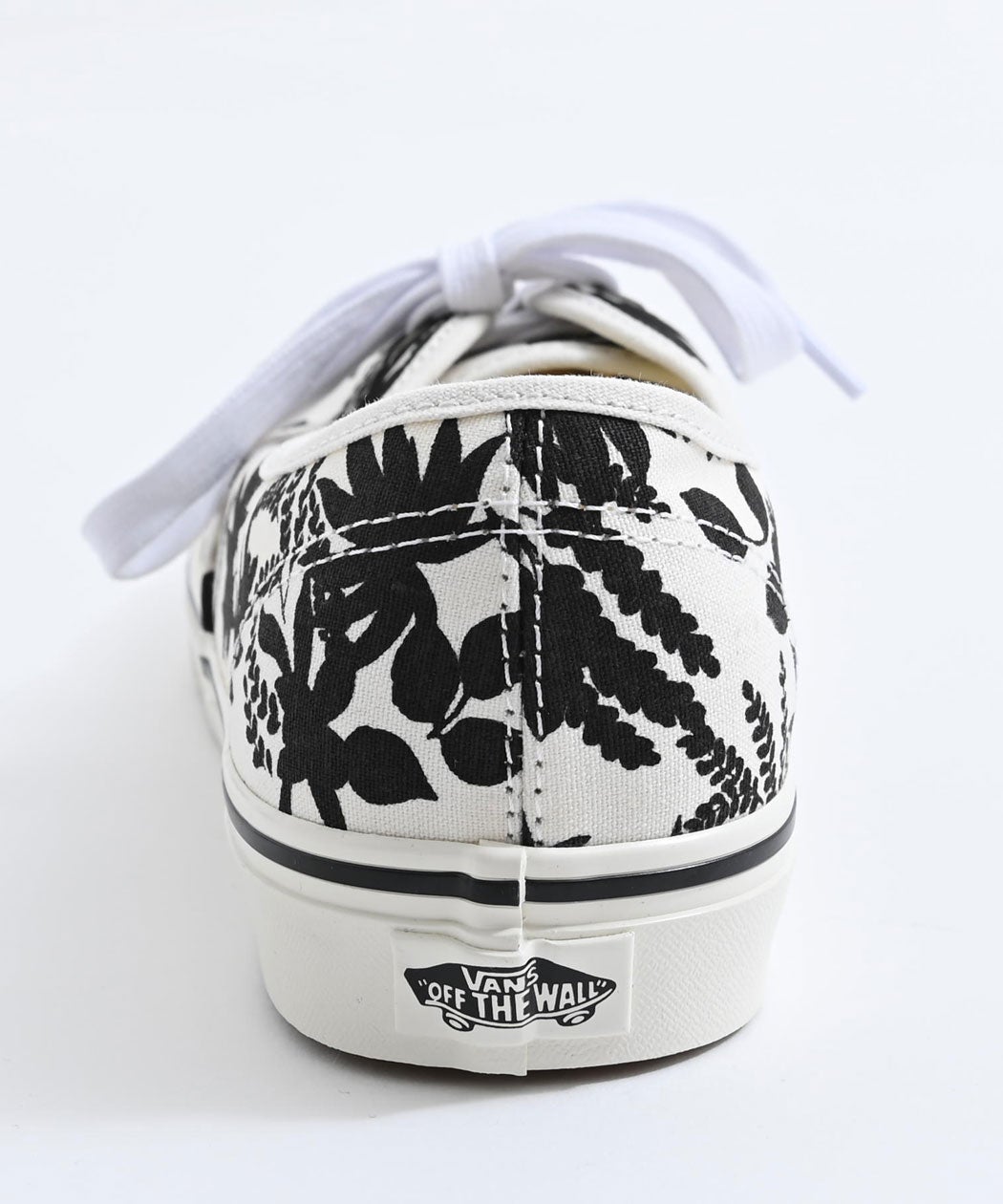 VANS【バンズ】Authentic Archive Black/全1色 | SILVER BULLET